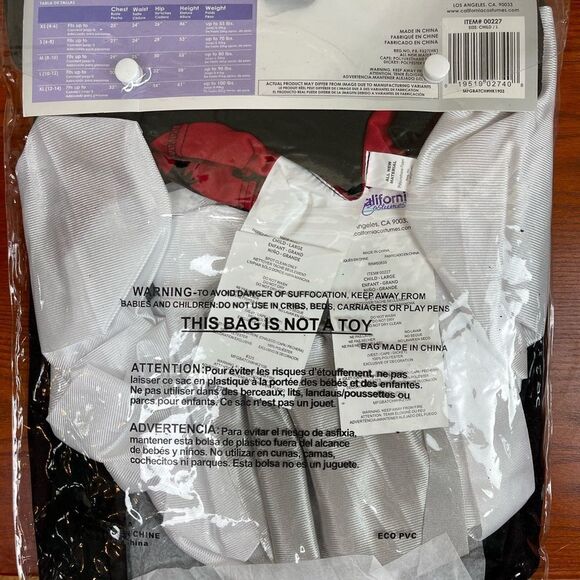 Children's Prince Of Darkness Halloween Costume Size 10-12 Vampire Cape New - Picture 3 of 4